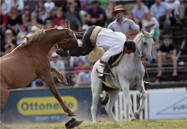 Best rider contest in Uruguay