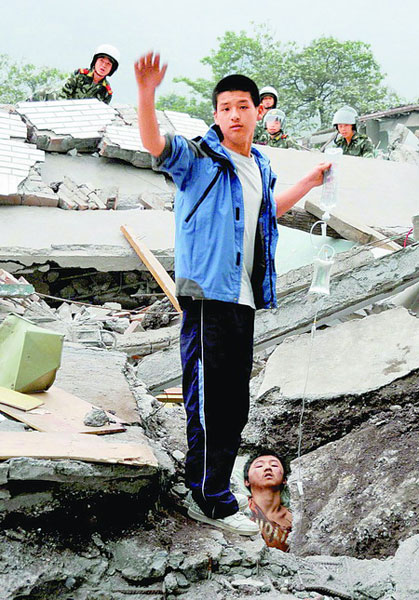 Earthquake hero enters Tongji University