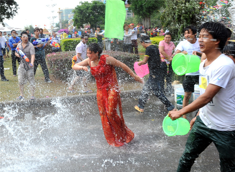 Giant water fight in the name of Buddha