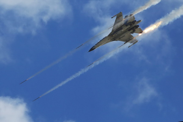 Air combat drill in SW China