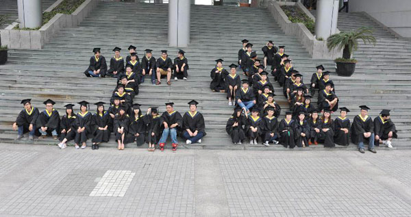 Group photos of college graduates