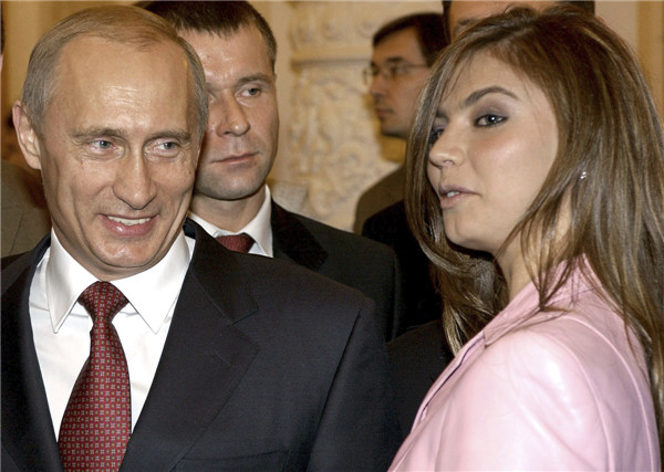 Putin and wife say their marriage is over