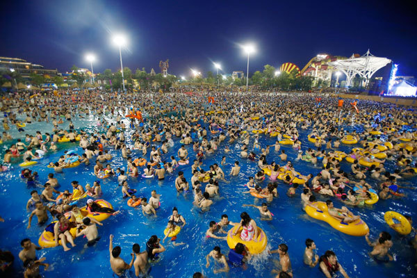 Pool jammed in summer heat