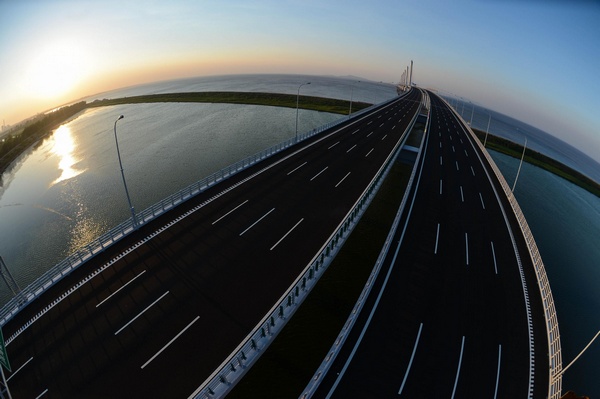 New cross-sea bridge to open