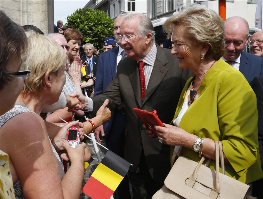 Farewell tour of Belgium's King Albert II