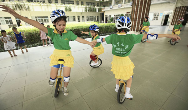 Balancing act in S China