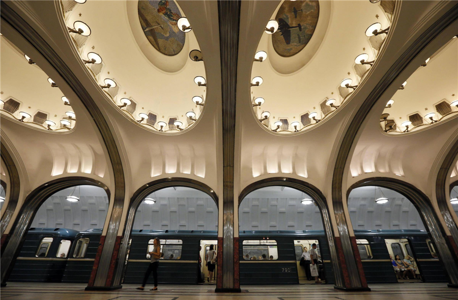 Riding the Moscow metro