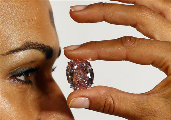 Sotheby's to auction $60 million pink diamond