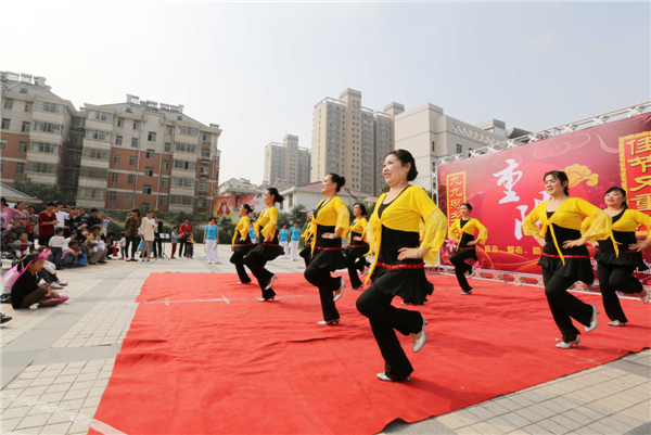 Elders embrace Double Ninth Festival