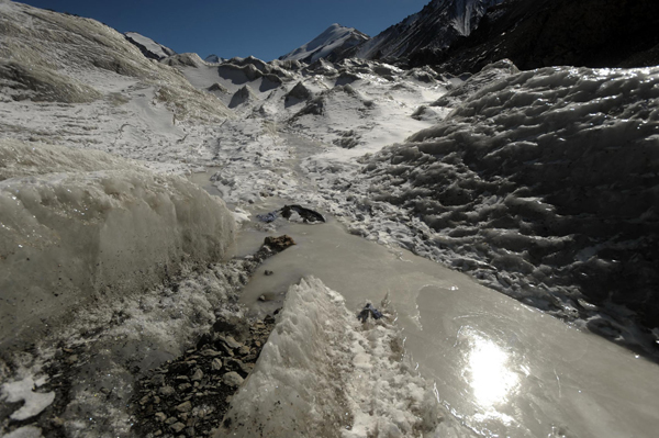 Qilian Mountains glaciers are shrinking