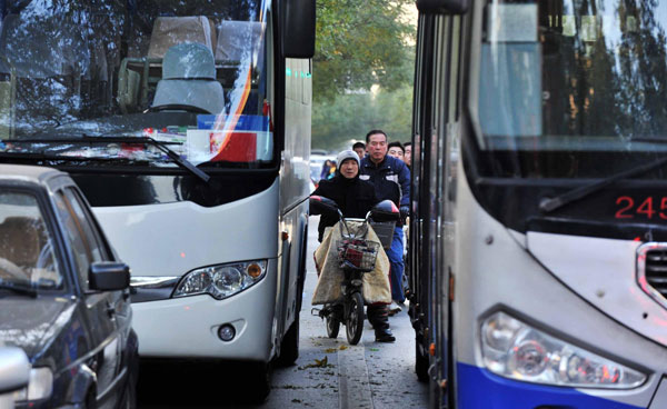 Epic shortage of parking in Beijing