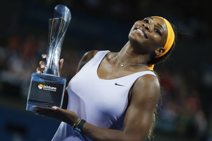 Serena Williams fires her way to victory