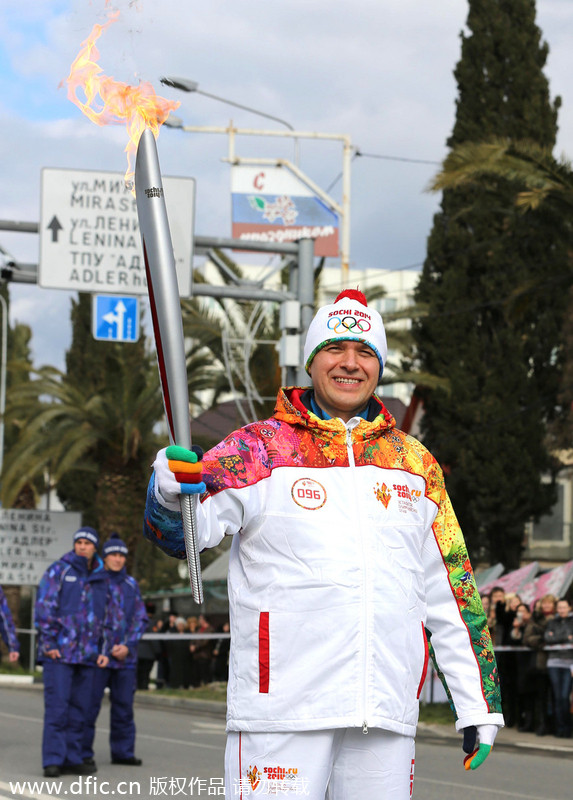 Olympic flame in Sochi after world's longest relay