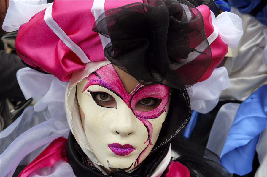 Venetian Carnival kicks off in Venice