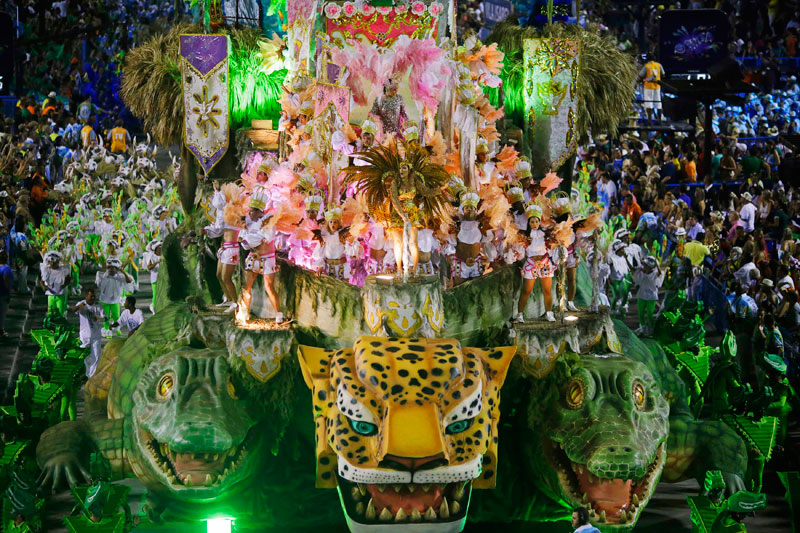 Carnival parade kicks off in Brazil[1]- Chinadail