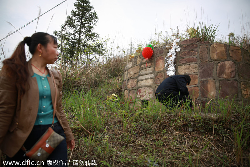 Poisonous mine turns village into cancer community