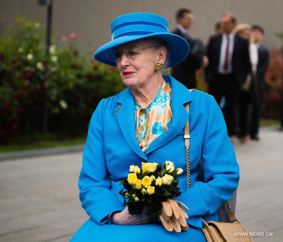 Danish Queen visits Nanjing Massacre Memorial Hall