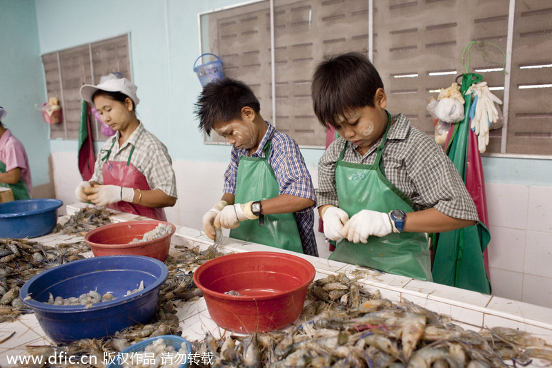 Gripping pictures of child laborers