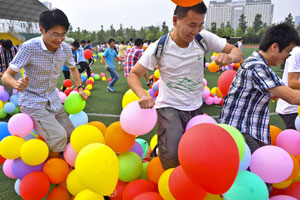 Students facing <EM>gaokao</EM> speak their minds