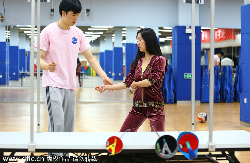 Fencing takes off in Shanghai