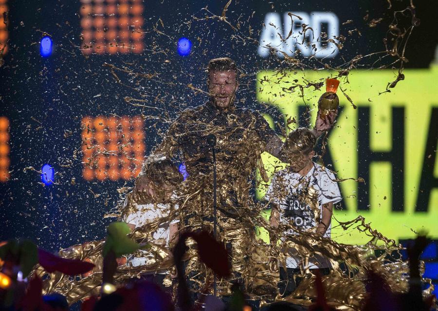 Beckham receives first-ever legend award from Nickelodeon