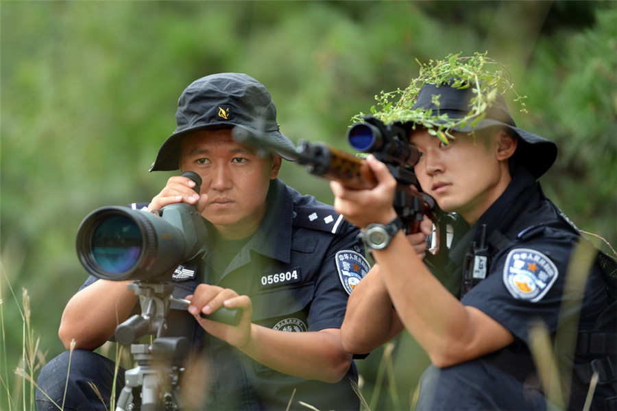 The making of a SWAT team sniper