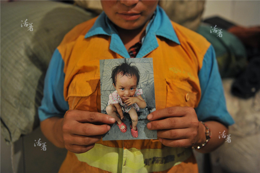 Children of migrant sanitation workers