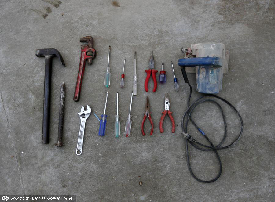 Paralyzed man builds a new life running online shop