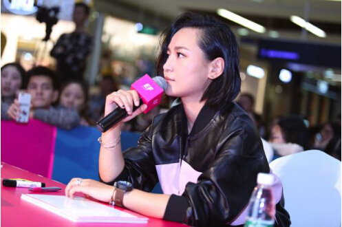 英孚教育携手周笔畅齐耀成都 打造英语梦想之