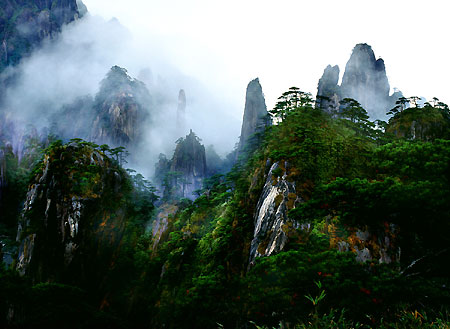 Mount Sanqingshan National Park added to World Heritage List