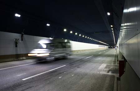 World's widest tunnel completes digging in Shanghai