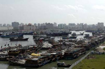Typhoon Hagupit kills 10 in south China