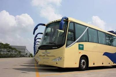 Kinglong cars serve pilgrimage
