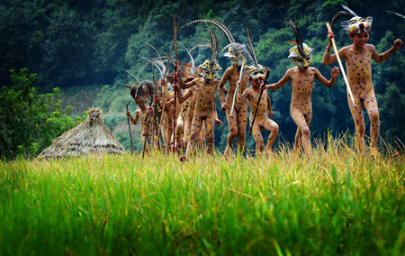 Ethnic Yi people perform well-preserved Nuo ritual
