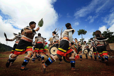 Ethnic Yi people perform well-preserved Nuo ritual