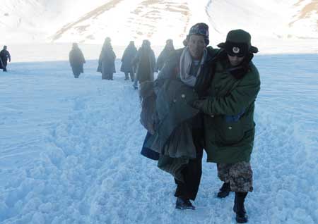 Death toll in Tibet snowstorm hits 7