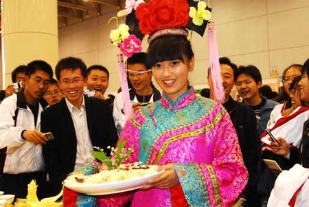 Food Festival kicks off in Yantai