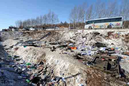 Bus accident in NE China kills 11, injures 39