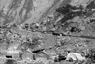 Quake roads 'all now reopened'