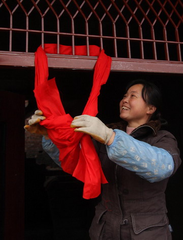 People in quake zones prepare for Spring Festival