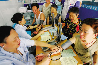 China to spend $124b on healthcare reform