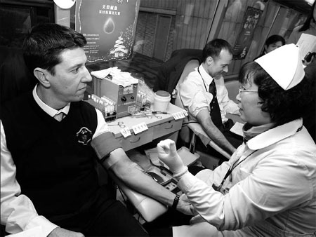 Shanghai calls for blood donors