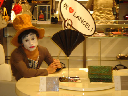 Lancel brings antique bags to China
