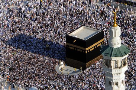 First 323 Chinese pilgrims return from Mecca