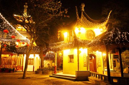 Hanshan Temple to ring in the New Year
