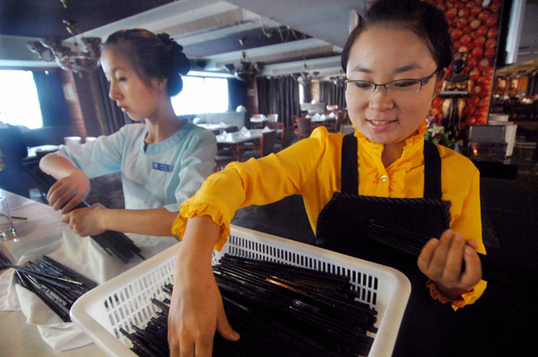 Student: Hard summer job improves communication skills
