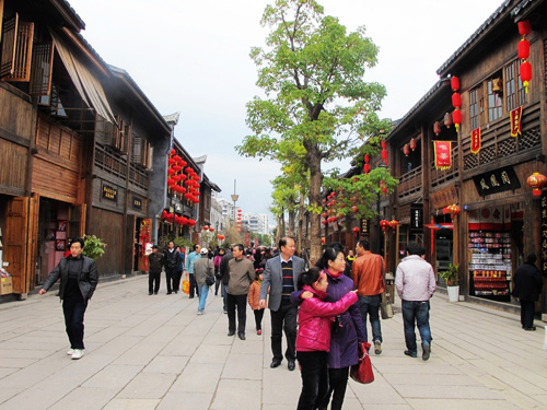 Spring Festival in ancient alleys of Fuzhou