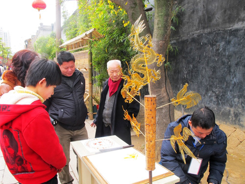 Spring Festival in ancient alleys of Fuzhou