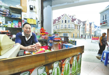 Grocery store owner thrives after quake