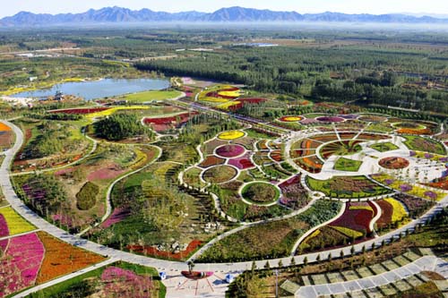Shunyi's international flower base leads China's flower industry